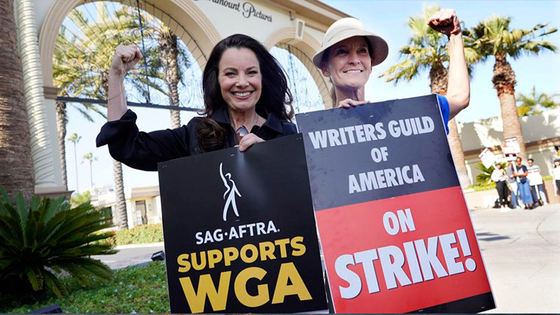 Actores y estudios de Hollywood prevén irse a huelga con los guionistas
