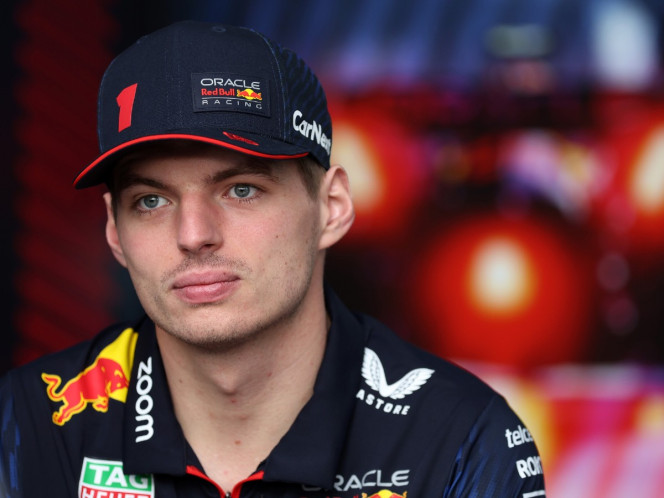 ¿Verstappen se queda solo? Red Bull festeja con Checo Pérez y no con Max