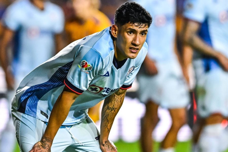 Uriel Antuna tiene “la espinita de ir a Europa” mientras se centra en Cruz Azul