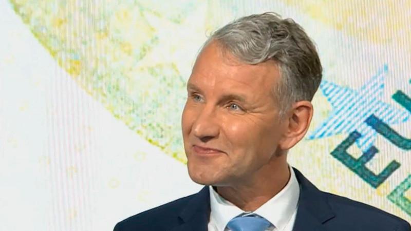 Alemania: juzgan a político de ultraderecha por utilizar consignas de la supremacía aria