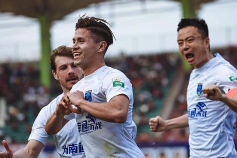 Jesús Godínez, primer mexicano en jugar en la Superliga China