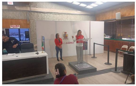 Exhortan no regalar mascotas en Navidad