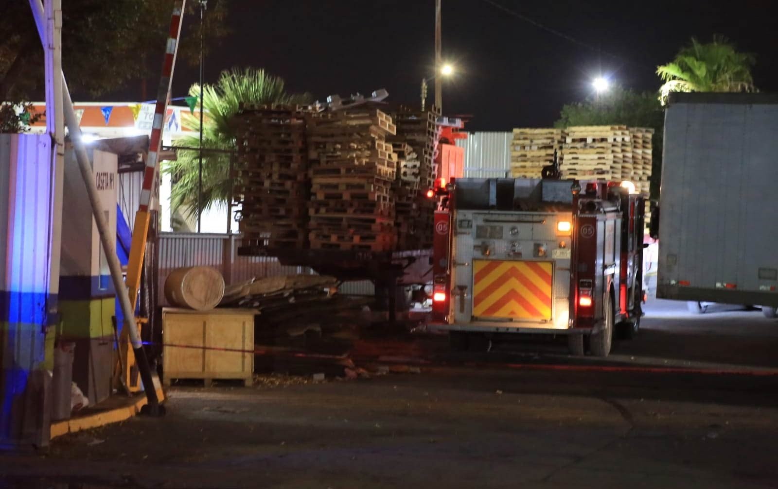 Indagan accidente laboral en recicladora